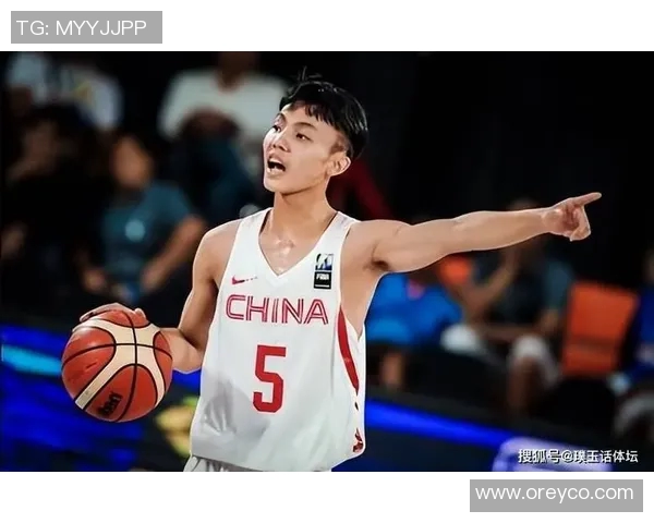 广东队迎来强援加盟28岁中锋与29岁后卫助力杜锋冲击冠军